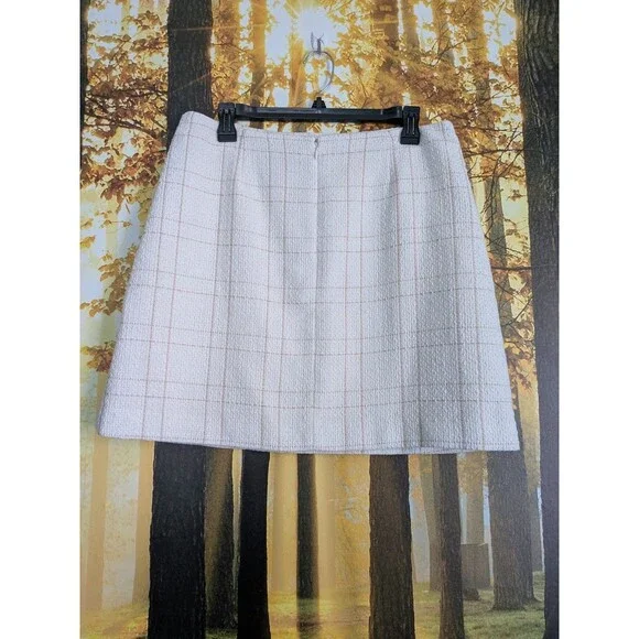 DKNY Mini Skirt Women's 10 Beige White Plaid Tweed Textured Lined Asymmetrical - Picture 7 of 14